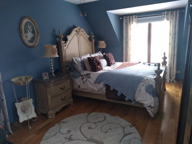 Photo - 1619 Riverside Dr