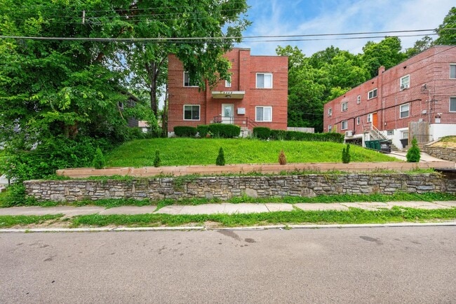 Photo - 4348 Kirby Ave
