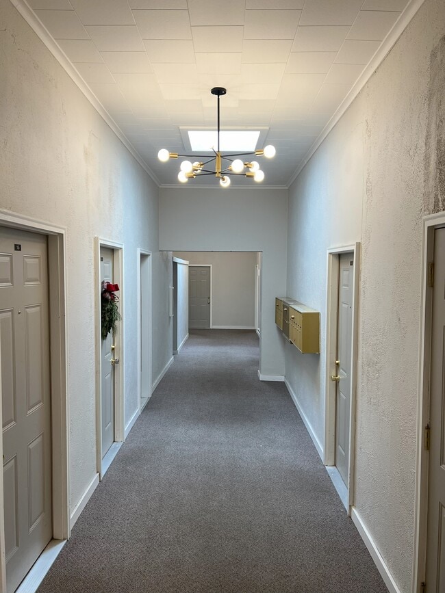 Photo - Arcade Building Unit 4