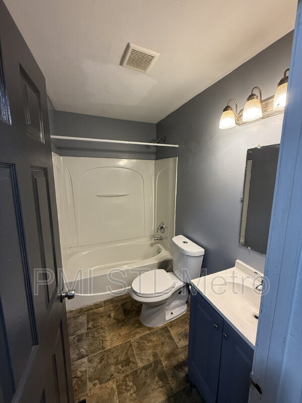 Photo - 10365 Lord Dr