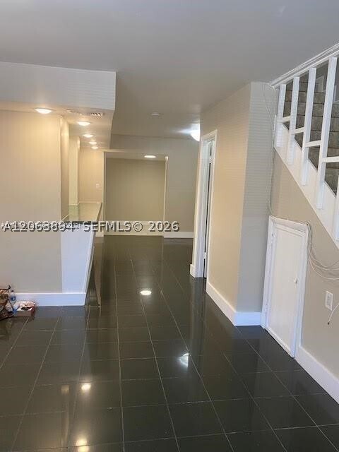 Photo - 643 W 68th St