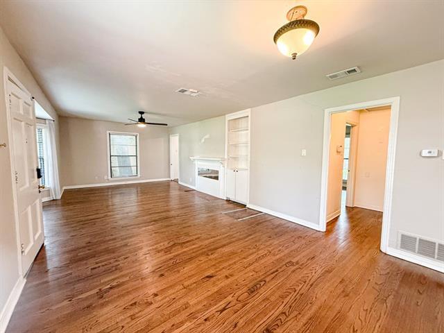 Photo - 3766 Park Ln