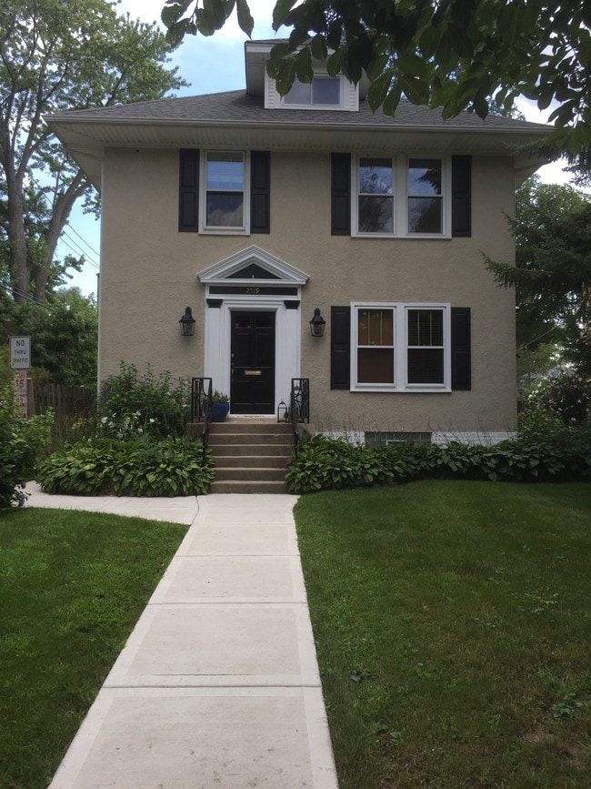 Front - 2519 Ashland Ave Unit 2