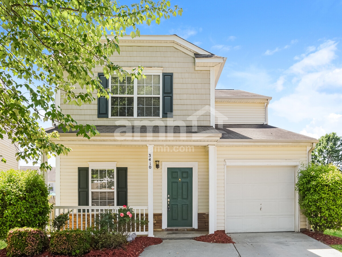 Photo - 3410 Charterhall Ln