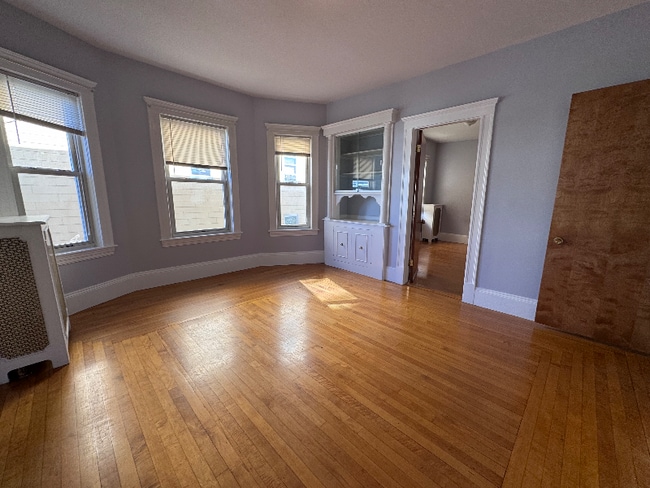 Photo - 127 Walnut St Unidad 2