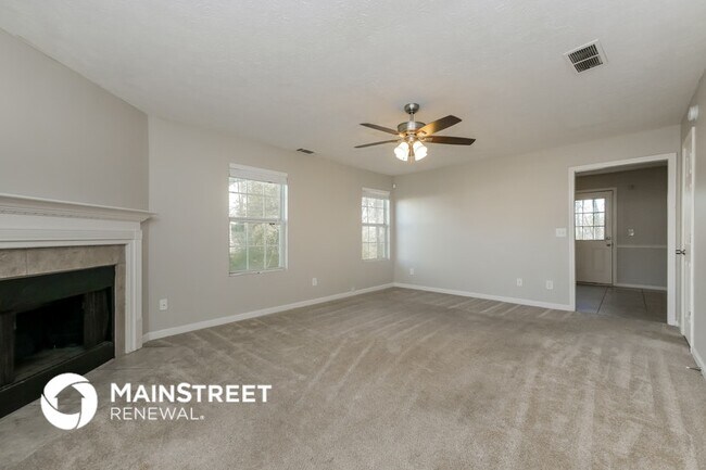 Photo - 9602 Sleepy Hollow Ln