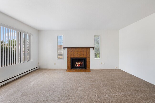 Photo - 1299 N Tapadero Dr Unit A