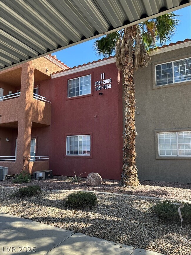 Photo - 4730 E Craig Rd Unit 1062
