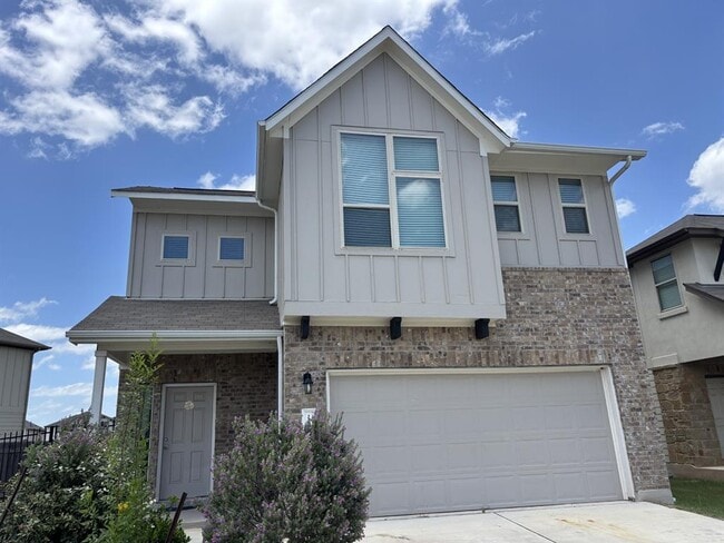 Building Photo - 131 MacArthur Dr