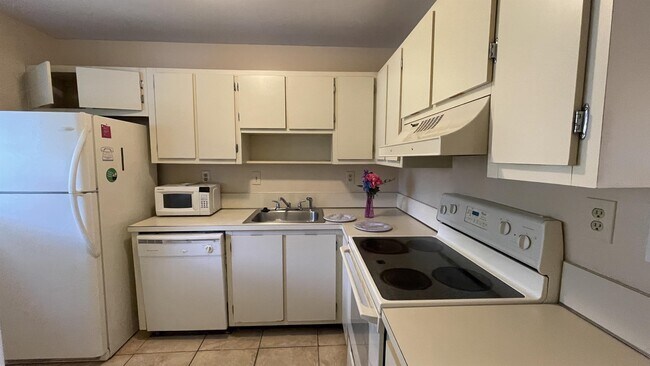 Photo - 109 Gardens Dr