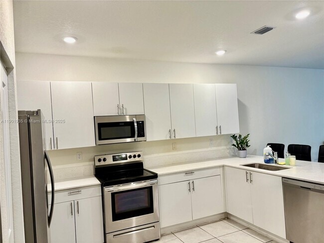 Photo - 1020 SE 26th Ter