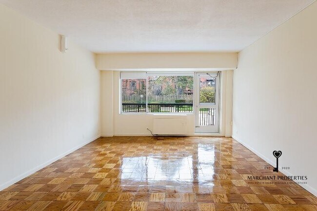 Building Photo - 103 Monmouth St Unit 514