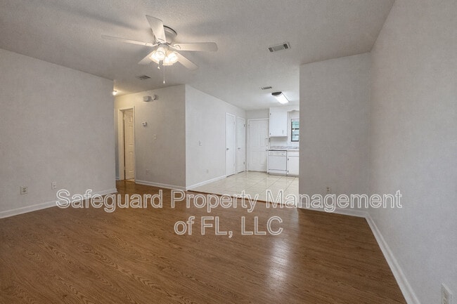 Photo - 4185 Ravenwood Dr