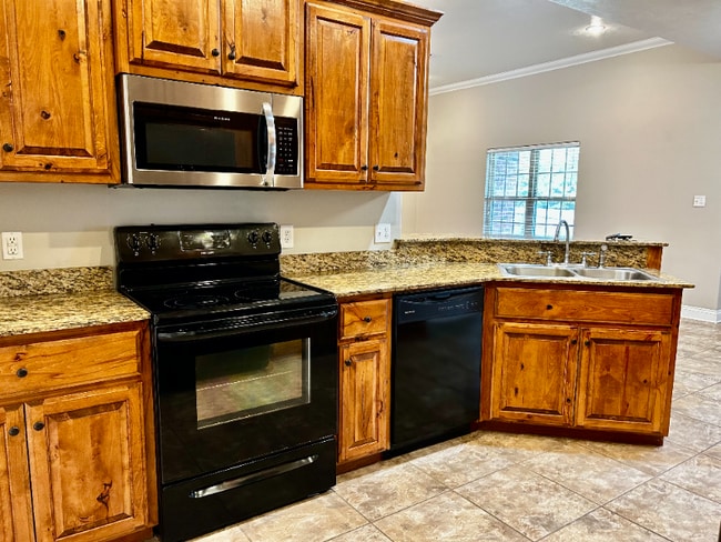 Photo - 520 Hickory Ridge Rd