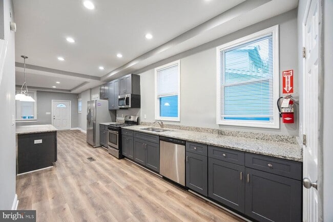 Photo - 2909 Echodale Ave