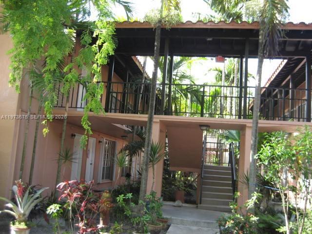 Building Photo - 10832 N Kendall Dr Unit U-6