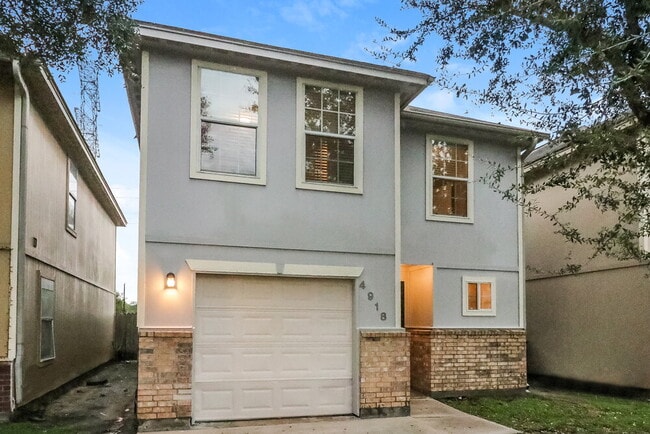 Photo - 4918 N Cancun Dr