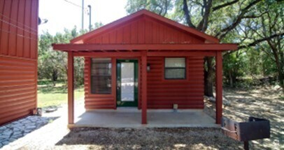 Building Photo - Log Cabin Plaza Unit 105C Rental