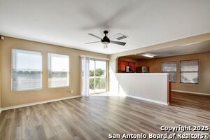 Photo - 415 Mallow Grove