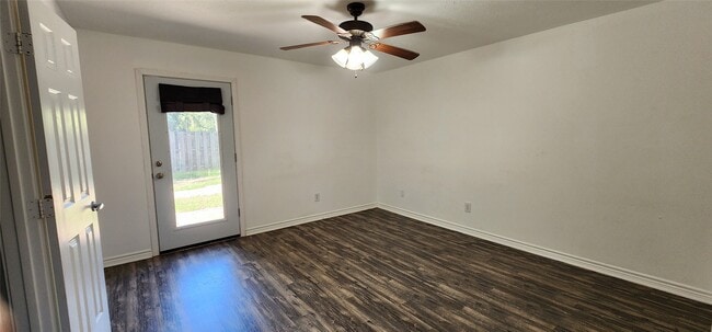 3123 Silver Falls Dr