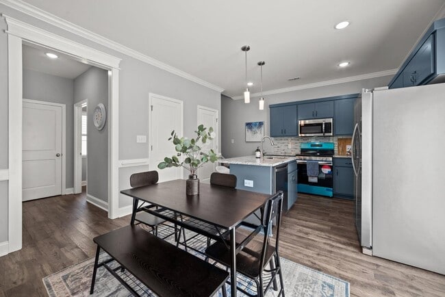 Photo - 506 Watauga Ave