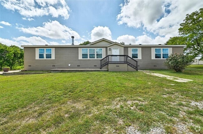 Building Photo - 10801 Bradshaw Rd Rental