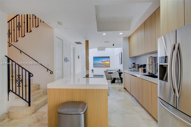 Photo - 4867 Ponce de Leon Blvd