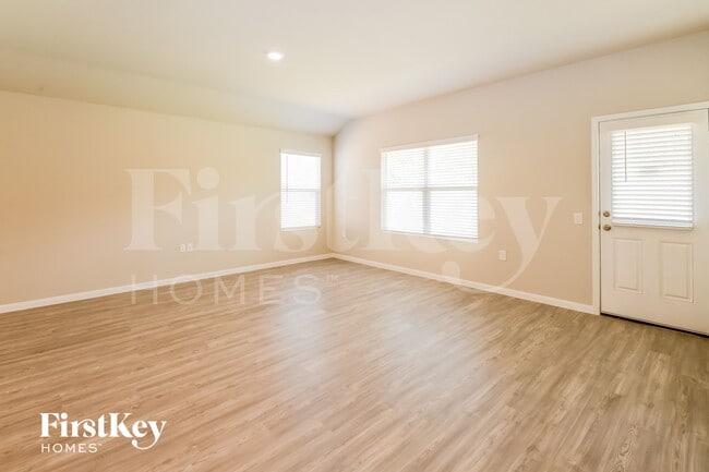 Photo - 4419 Meadowland Pl