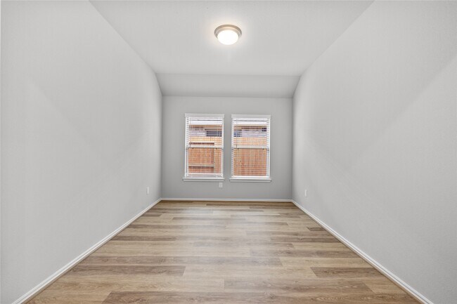 Photo - 10414 Starfire Yellow Dr
