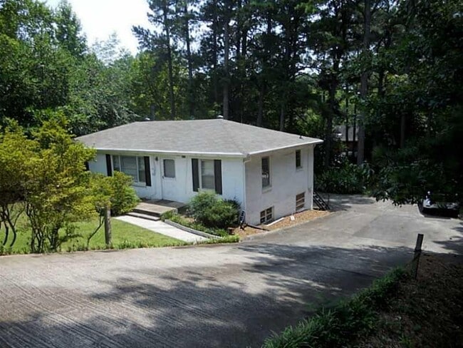 4267 Chamblee Tucker Rd