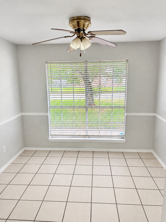 Photo - 7205 Greenbriar St