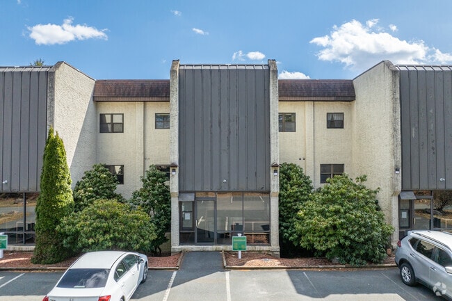 Photo - Foxfire Condominiums