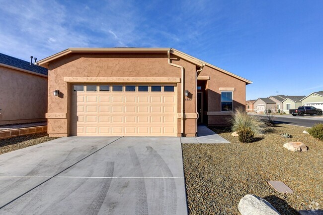 Building Photo - Beautiful home in Granville