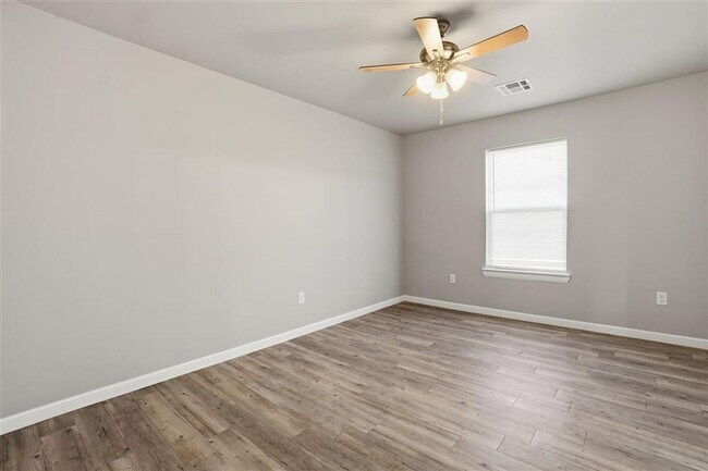 Photo - Brand New Near Downtown Cache – 15 Min to Fort Sill. 50% off First Full Month's Rent