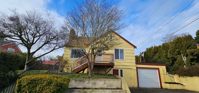 Two-Story Manette Home - Two-Story Manette Home