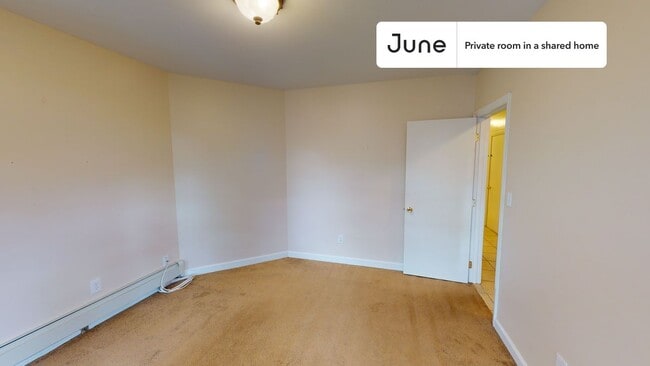 Photo - Room in Shared 3 bed/1 bath home Unidad A