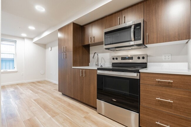 Photo - Cornus House – Modern Living at the Gateway to Tacoma’s Creative Core