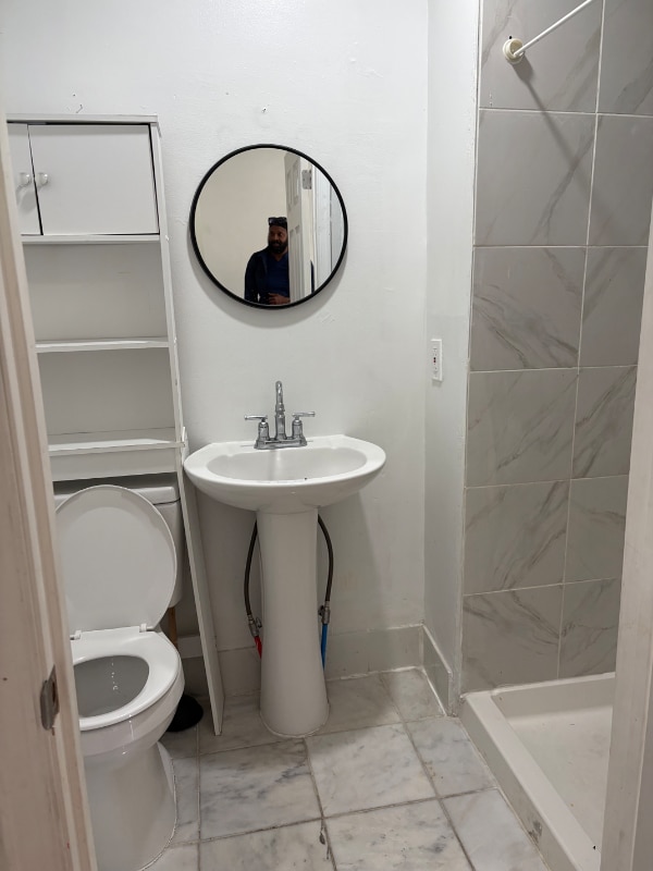 Photo - 52 N Lindenwood St Unidad First and second