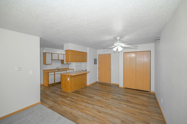 Photo - Oak Hills Manor