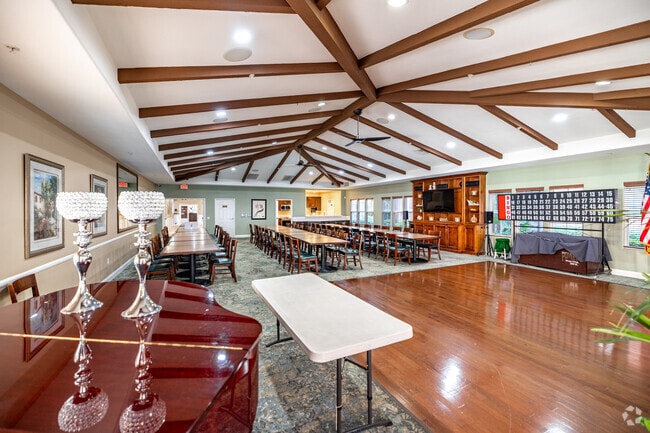 Clubhouse - Emerald Isle