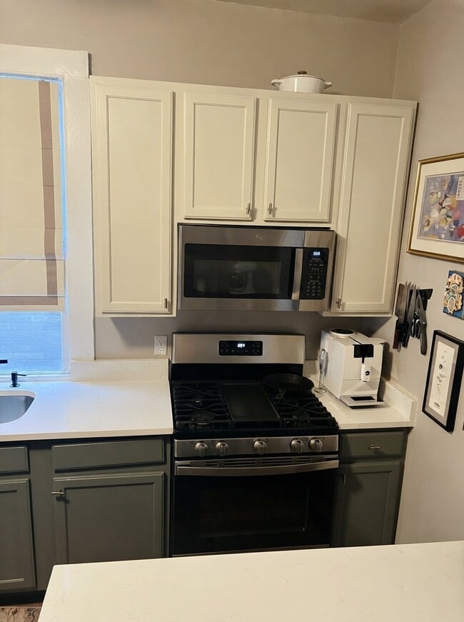 3050 Grand Rte Saint John St