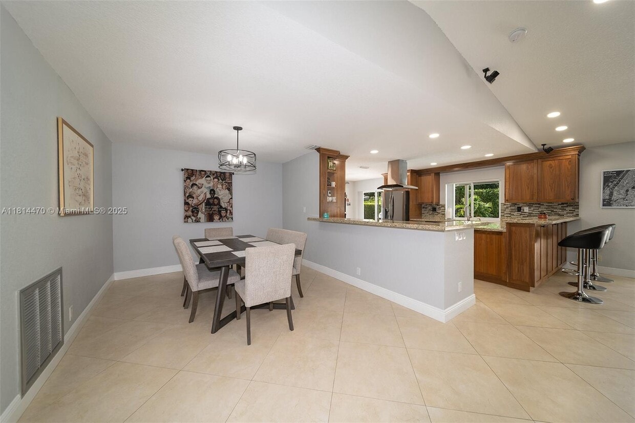 Photo - 9796 NW 19th St (Coral Springs, FL)