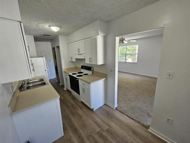 Photo - 2796 Curry Ford Rd Unit B