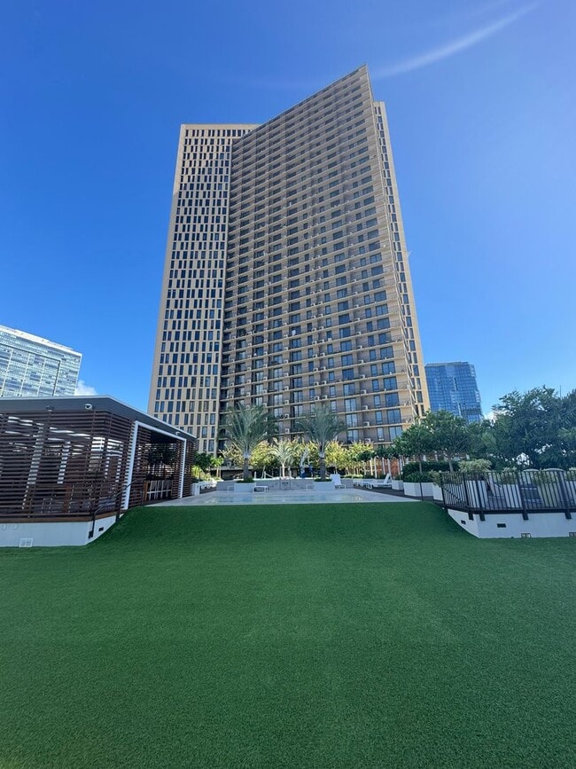 Building Photo - Brand new luxury Studio for rent in A'Ali'i Unit 2108 Honolulu, HI
