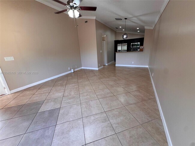 Photo - 211 SW 95 Terrace Unit 202