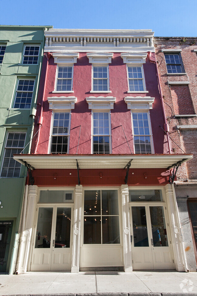 Building Photo - 204 Decatur St Rental