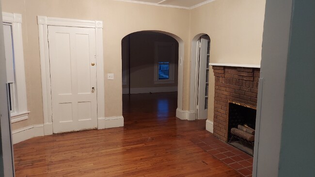 Photo - 60 Nonotuck St