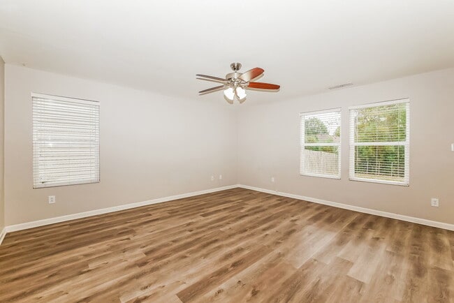 Photo - 1091 Torino Ln