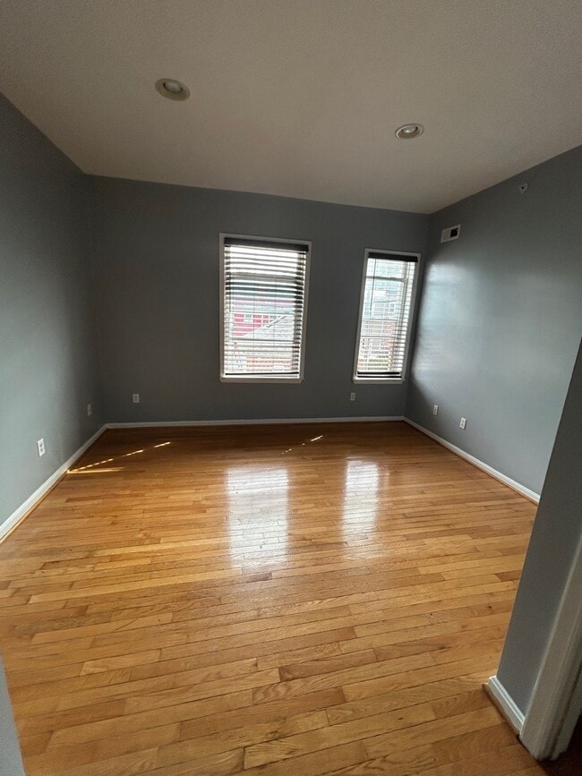 Living Room - 610 Irving St NW Unit 105