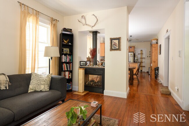 Photo - 39 Magnolia Ave Apartment Unit 1